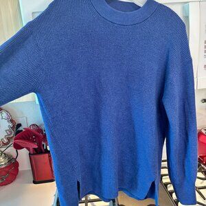 Blue Rib lululemon crew sweater VIVID blue !!